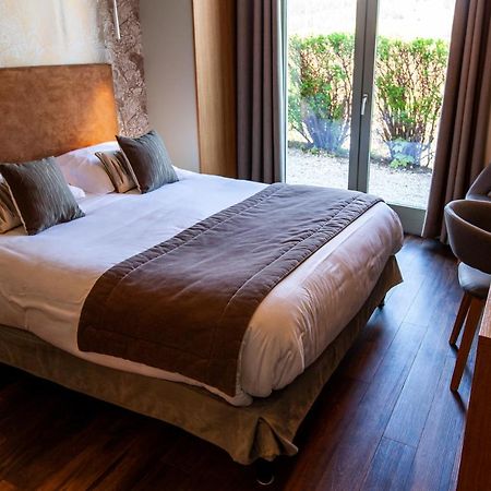 Logis Hotel Restaurant La Tour Dunieres ภายนอก รูปภาพ