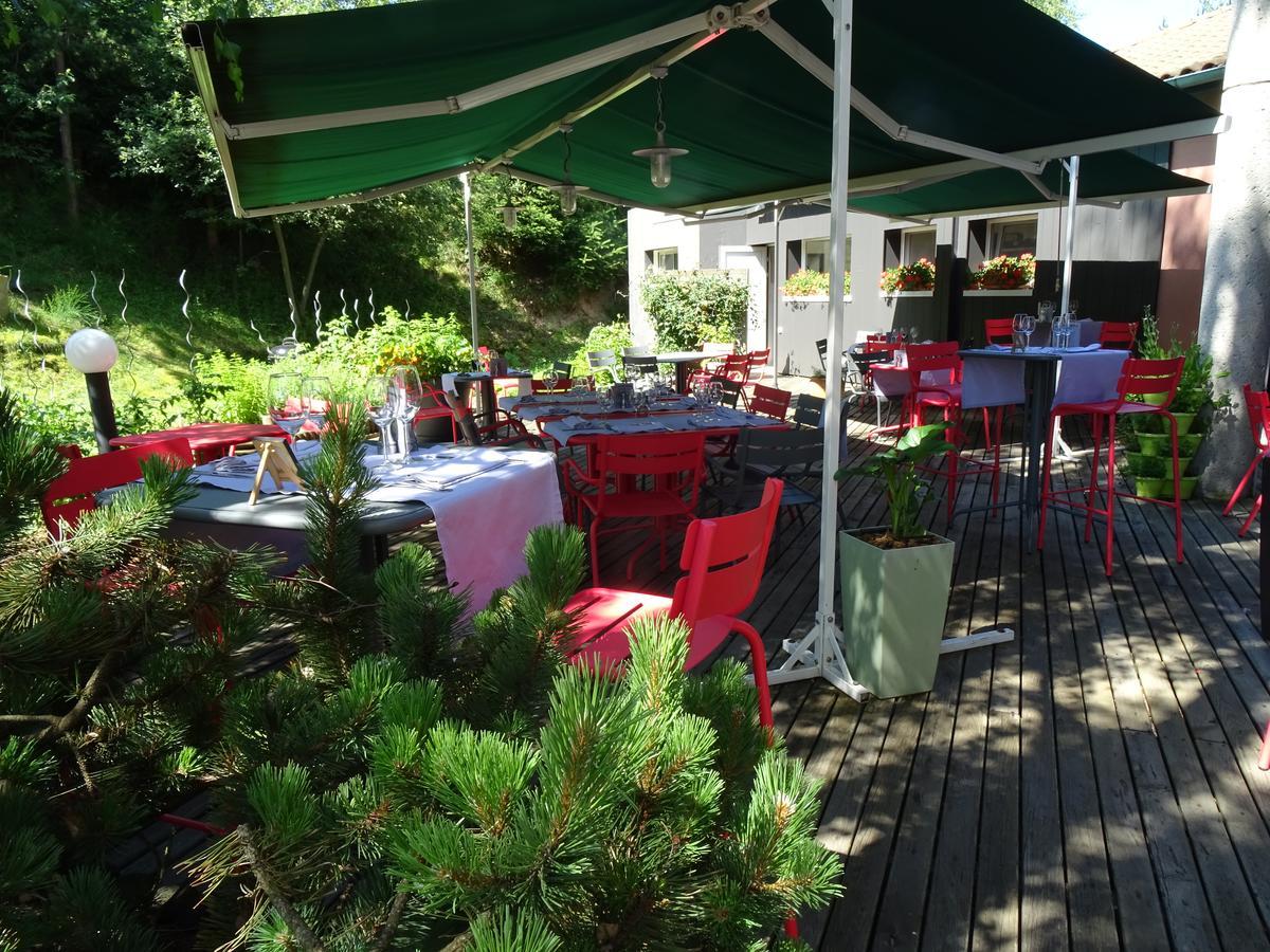 Logis Hotel Restaurant La Tour Dunieres ภายนอก รูปภาพ