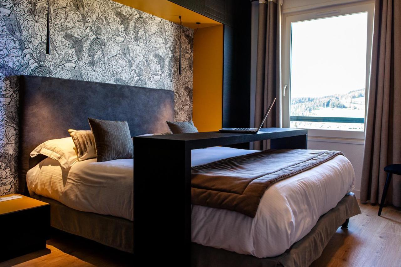 Logis Hotel Restaurant La Tour Dunieres ภายนอก รูปภาพ