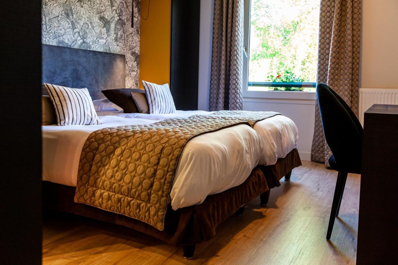 Logis Hotel Restaurant La Tour Dunieres ภายนอก รูปภาพ